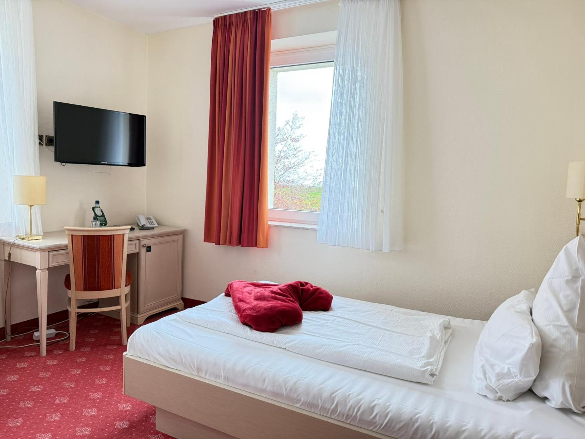 Seehotel Neue Liebe Cuxhaven Esterno foto
