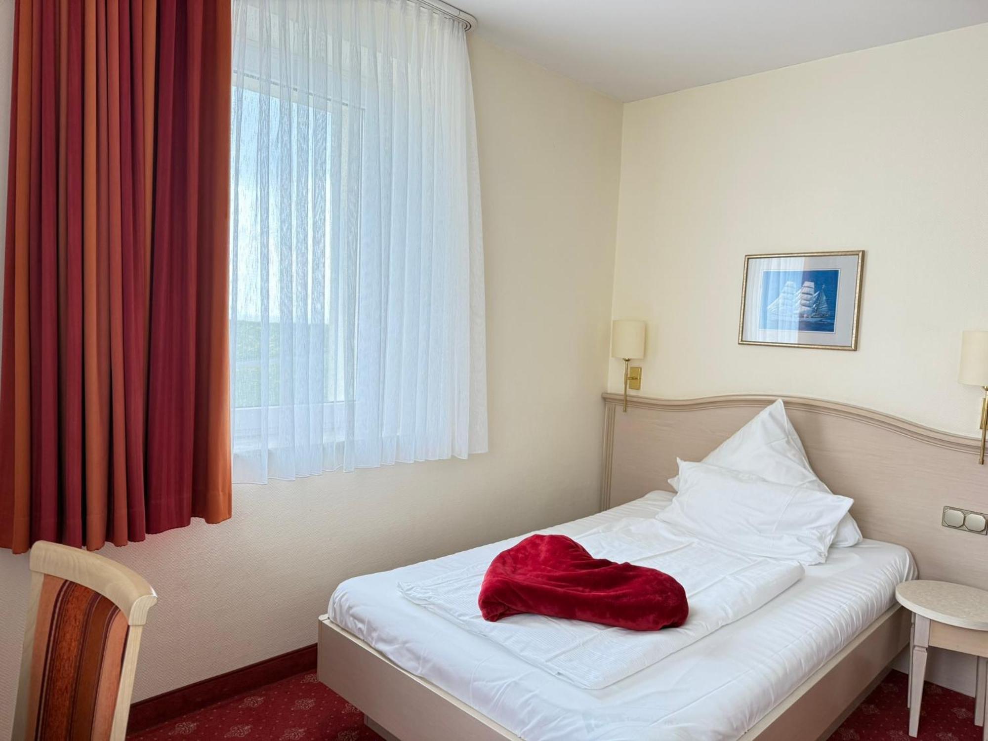 Seehotel Neue Liebe Cuxhaven Esterno foto