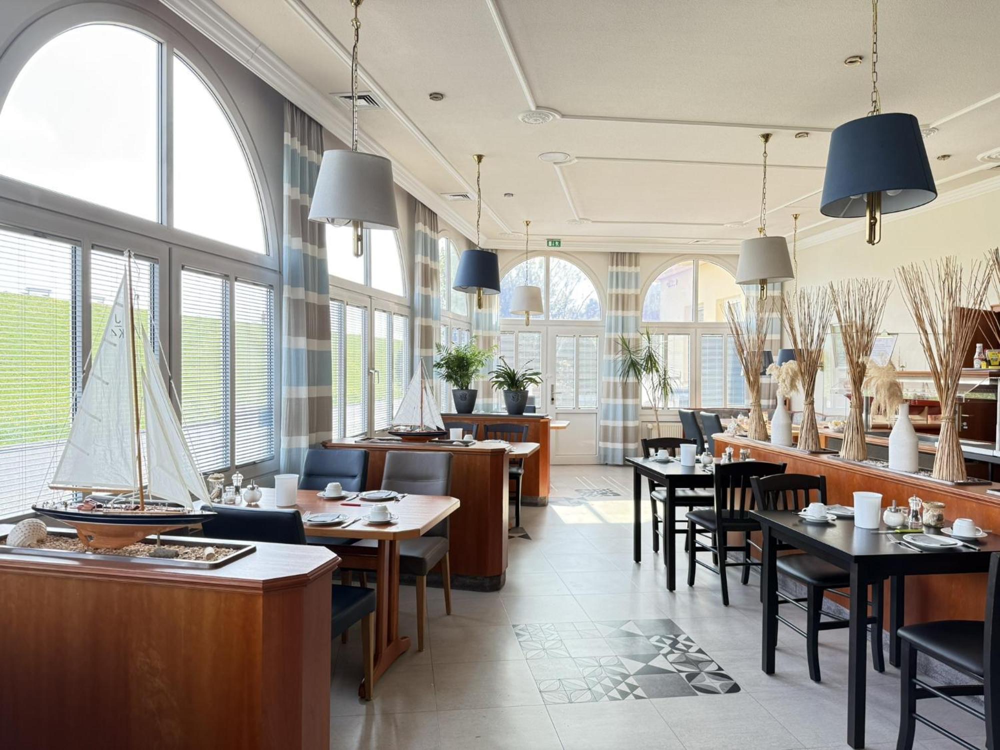 Seehotel Neue Liebe Cuxhaven Esterno foto